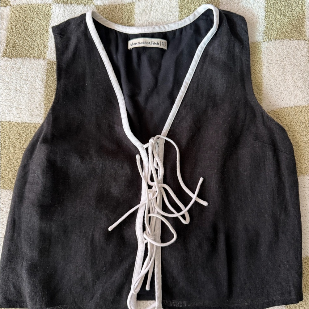 Abercrombie & Fitch tie top